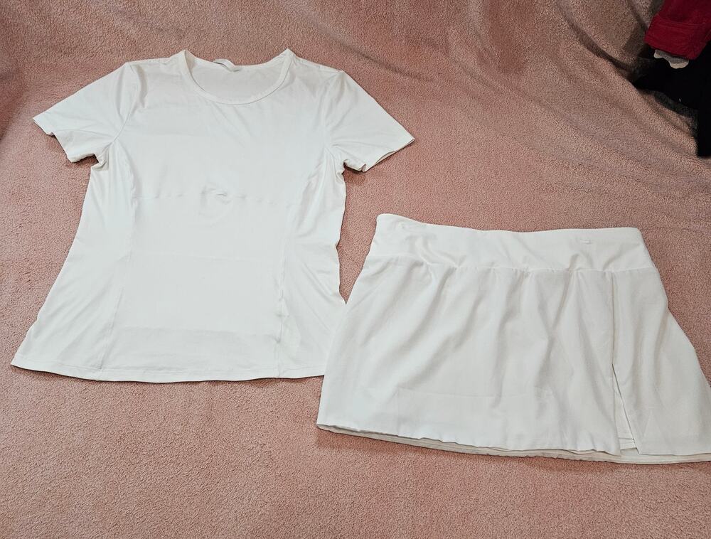 Fabletics Activewear Set Size L/XL White Short Sleeve Top and Tennis Skort